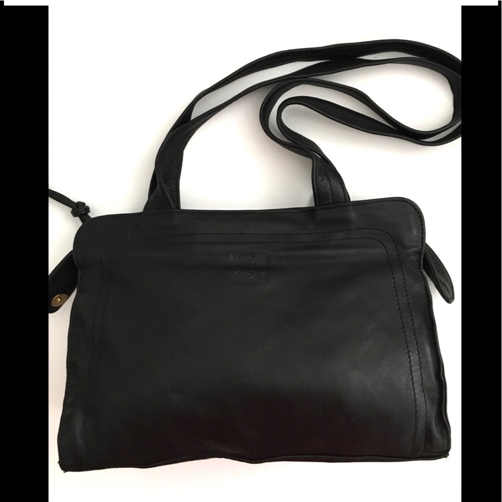NEW Anne Klein Genuine Leather Handbag.